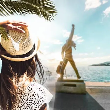 Châtonneyre Hotel&restaurant Hotel 3*