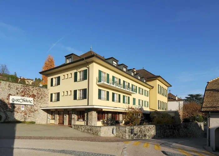 Chatonneyre & Restaurant 3*